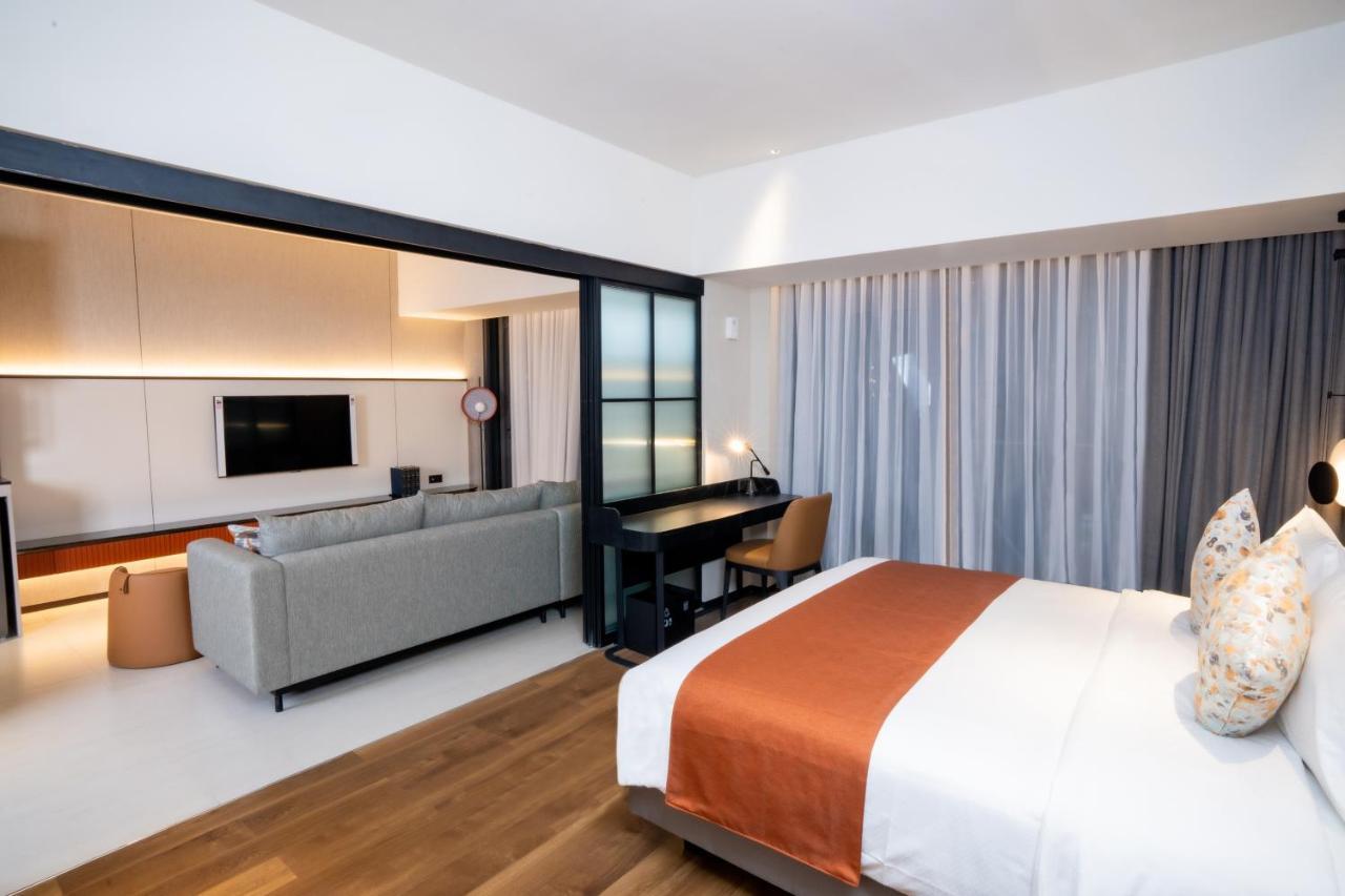 Herloom Hotel & Residence Bsd Tangerang Buitenkant foto