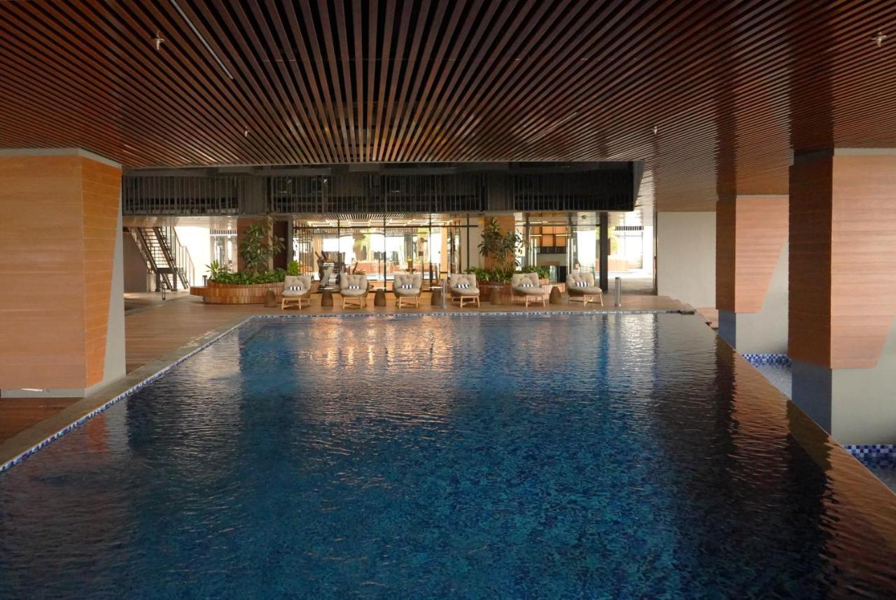 Herloom Hotel & Residence Bsd Tangerang Buitenkant foto